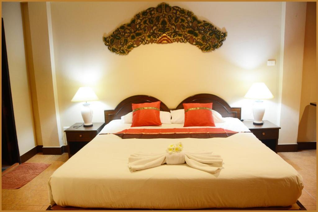 Gold Coast Inn Pattaya Room photo